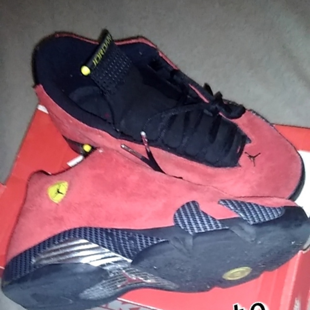 Jordan Ferrari 14s